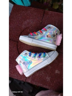 Scarpe Magiche Unicorn Hologram Sneakers (31-35 Numara Arası Işıksızdır )