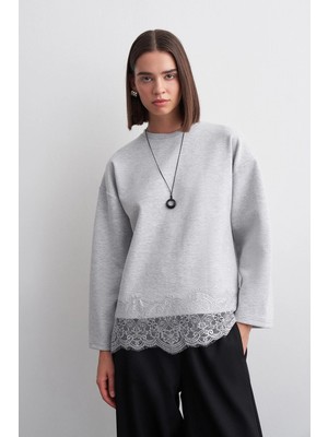 Kadriye Baştürk Dantel Mach Sweatshirt Gri