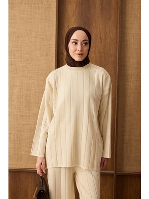 Suede Style 44397 - Şık Rahat Rayon Triko Pantolonlu Ince Kadın Triko Takımı