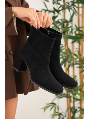 Gençtanır Shoes Kadın Küt Burun Fermuarlı Dikiş Detaylı Kalın Topuklu Bot