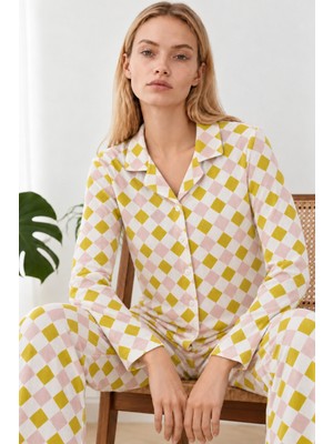 Kadın Desenli Gömlek Yaka Sarı Pijama Takımı 4860