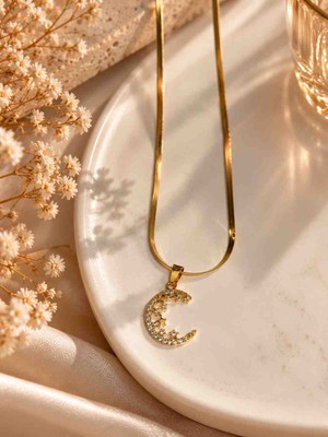Zevlira 316L Kadın Gold Renk Zirkon Taşlı Yıldız Detaylı Hilal Kolye