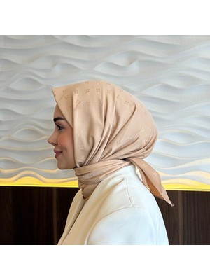 Revam Collection R Desen Ipeksi Dokulu Jakar Eşarp Bej
