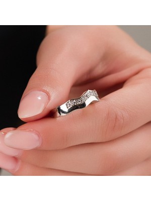 Nida Zirkon Taşlı Alyans Model Gümüş Kaplama Kadın Yüzük | 18 Numara / 19 Mm, Paslanmaz Çelik Nıda