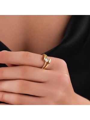 Nida Zirkon Taşlı Gold Renk Kadın Tek Taş Alyans Yüzük | 18 Numara / 19 mm Nıda