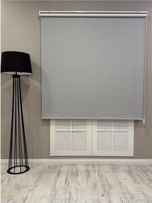 Ceylan Adam %100 Işık Geçirmez Blackout Stor Perde, Açık Gri, 100 x 200