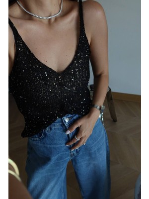 Kenza'a Pullu Ajurlu Askılı Triko