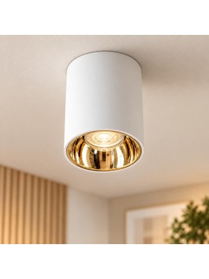 Rafta Silindir Sıva Üstü LED Spot Armatür, Modern Dekoratif Tavan Aydınlatması, Mercekli Tasarım – Beyaz Kasa - Gold - Sarı Işık