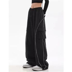 Kargo Cepli Çizgi Detaylı Siyah Wide Leg Tracksuit