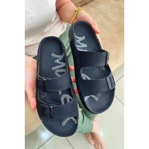 Melek Tuna Çift Tokalı Yumuşak Tabanlı Günlük Siyah Terlik