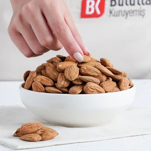 Bulutlar Kuruyemiş Badem Içi Kavrulmuş  250 gr-Tuzlu