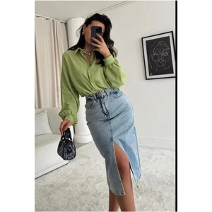 Madame Melek Zr Model Yırtmaç Detaylı Kot Etek Likralı Midi Diz Boy Buz Mavisi (Kendi Bedeninizi Tercih Ediniz)