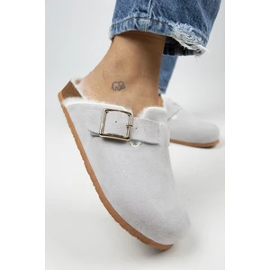 Zeta Kürklü Kadın  Deri Kürklü  Deri Kemerli Tokalı Gri Terlik