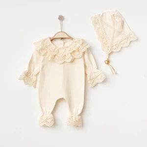 Buse & Eylül Bebe Ekru Güpürlü Şapkalı Kız Bebek Tulum Takım