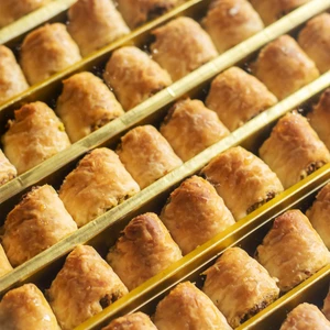 Lüks Antep Fıstıklı Arap Baklavası 400 gr