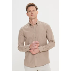 Altınyıldız Classics Erkek Vizon Slim Fit Dar Kesim Düğmeli Yaka Keten Görünümlü %100 Pamuk Flamlı Gömlek