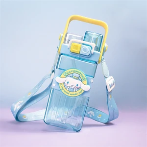 CCmoo Pretty Yeni Sanrio Çocuk Su Bardağı, Pipetli Bardak, Tritan Malzemeden Su Bardağı, Kare Bardak, Portatif Bardak, Karikatür Bardak, Mavi Büyük Kafalı Tarçınlı Köpek #570ML (Yurt Dışından)
