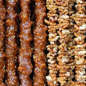 Elazığ Gülce Yöresel Elazığ Gülce Yöresel: Orcik, Köme, Cevizli Sucuk, Orjinal Elazığ Cevizli Orciği 1 kg