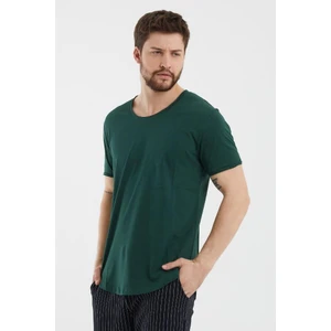 Tarz Cool Erkek Kırmızı Oval Etek Geniş Yaka %100 Pamuk Kısa Kollu Tişört