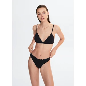 Taraklı Brezilya Bikini Altı