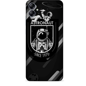 Samsung Galaxy A04E Kılıf Caliburn 2 Astronaut 1970 Kapak