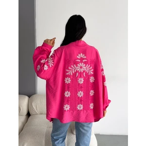 Pul ve Nakış Işlemeli Kimono Gömlek