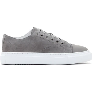 Erkek Gri Kalın Tabanlı Süet Deri Sneaker