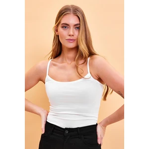 Kadın Slim Fit Fildişi İp Askılı Atlet