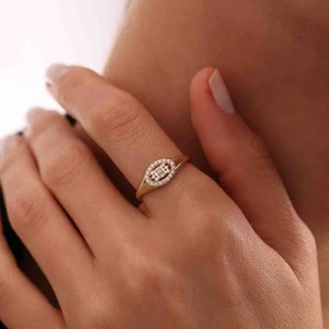 Sembol Gold Baget Detaylı Şövalye Yüzük