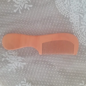 Kulplu Ahşap Bambu Tarak