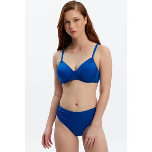 MM8513 Bağcıklı Toparlayıcı Üst