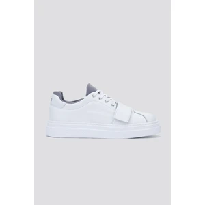 Aegiserkek Beyaz/gri  Deri Sneakers & Spor Ayakkabı 352 20251 Erk Ayk Y24