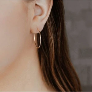 Günlük Kullanıma Uygun Ince Halka Küpe Gold Renk