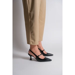 Axel Siyah Tek Bantlı Arkası Açık Topuklu Ayakkabı