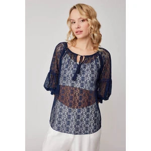 Yarım Kol Transparan Bluz