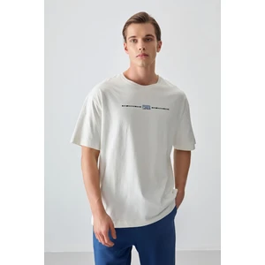 Air Jones Ekru %100 Pamuk Kalın Yumuşak Dokulu Oversize Fit Baskılı Erkek T-Shirt - 88357