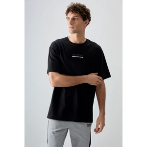 Air Jones Siyah %100 Pamuk Kalın Yumuşak Dokulu Oversize Fit Baskılı Erkek T-Shirt - 88359
