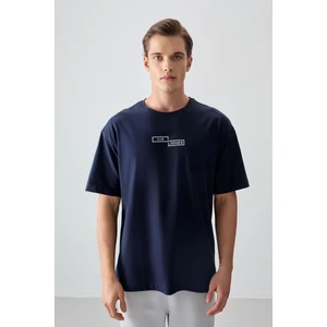 Air Jones Lacivert %100 Pamuk Kalın Yumuşak Dokulu Oversize Fit Baskılı Erkek T-Shirt - 88361