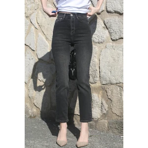 Siyah Slim Fit Kadın Mom Jean MG1738