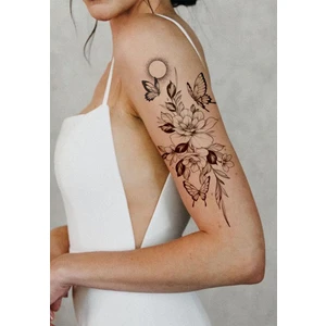 BP Tattoo Freesia Gerçekçi Görünümlü Kelebek ve Çiçek Dövmesi