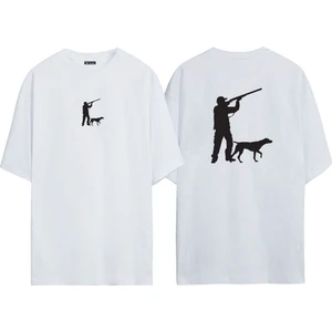 The Wert Unisex Avcı ve Köpek Siluet Çizimi Ön Arka Baskılı Beyaz Oversize T-Shirt