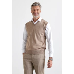 Livio Ferri Erkek Standart Fit Normal Kesim V Yaka Kolsuz Süveter Triko Kazak