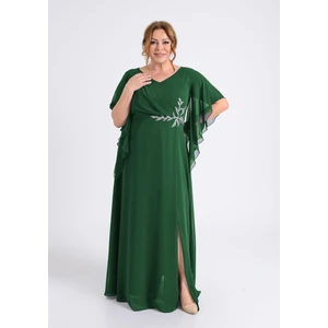 Lilas Xxl Büyük Beden Yeşil Renkli Yırtmaçlı Uzun Şifon Abiye Elbise