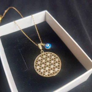 Devi Fashion Çelik Zirkon Taşlı Yaşam Çiçeği Gold Renkli Kolye