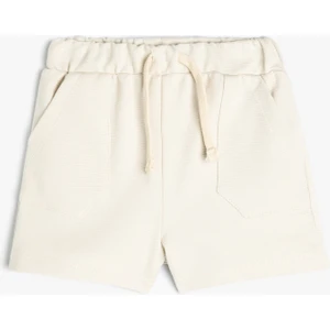 Basic Şort Beli Bağlamalı Cep Detaylı