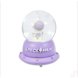 7 cm Işıklı Kar Küresi Astronot
