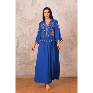 Keyifli Moda Kadın Saks Mavi V Yaka Önü ve Kolları Otantik Nakışlı Püsküllü Uzun Elbise