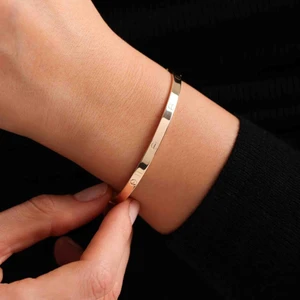 Sembol Gold Altın Çivi Kelepçe