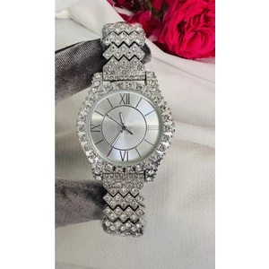 Yüksek Kalite Full Swarovski Taşlı Patek Çelik Kordon Saat