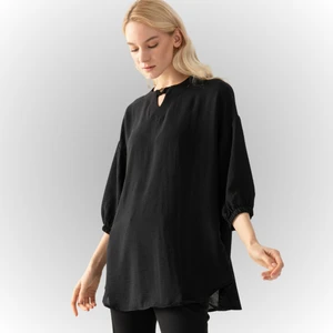 Etkimod Kadın Siyah Yakası Düğme Detaylı Kolları Büzgülü Yarım Kol Salaş Kesim Aerobin Bluz